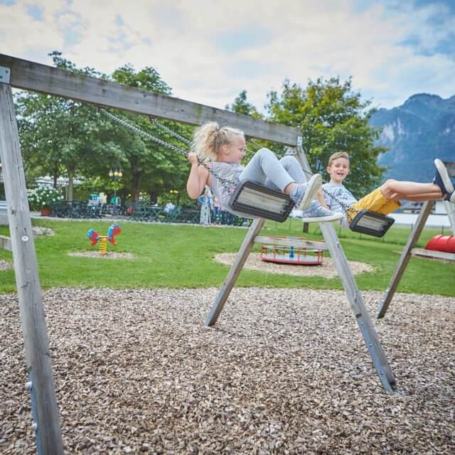 Kinderspielplatz-Gasthof-Pflegerbruecke-Salzburg