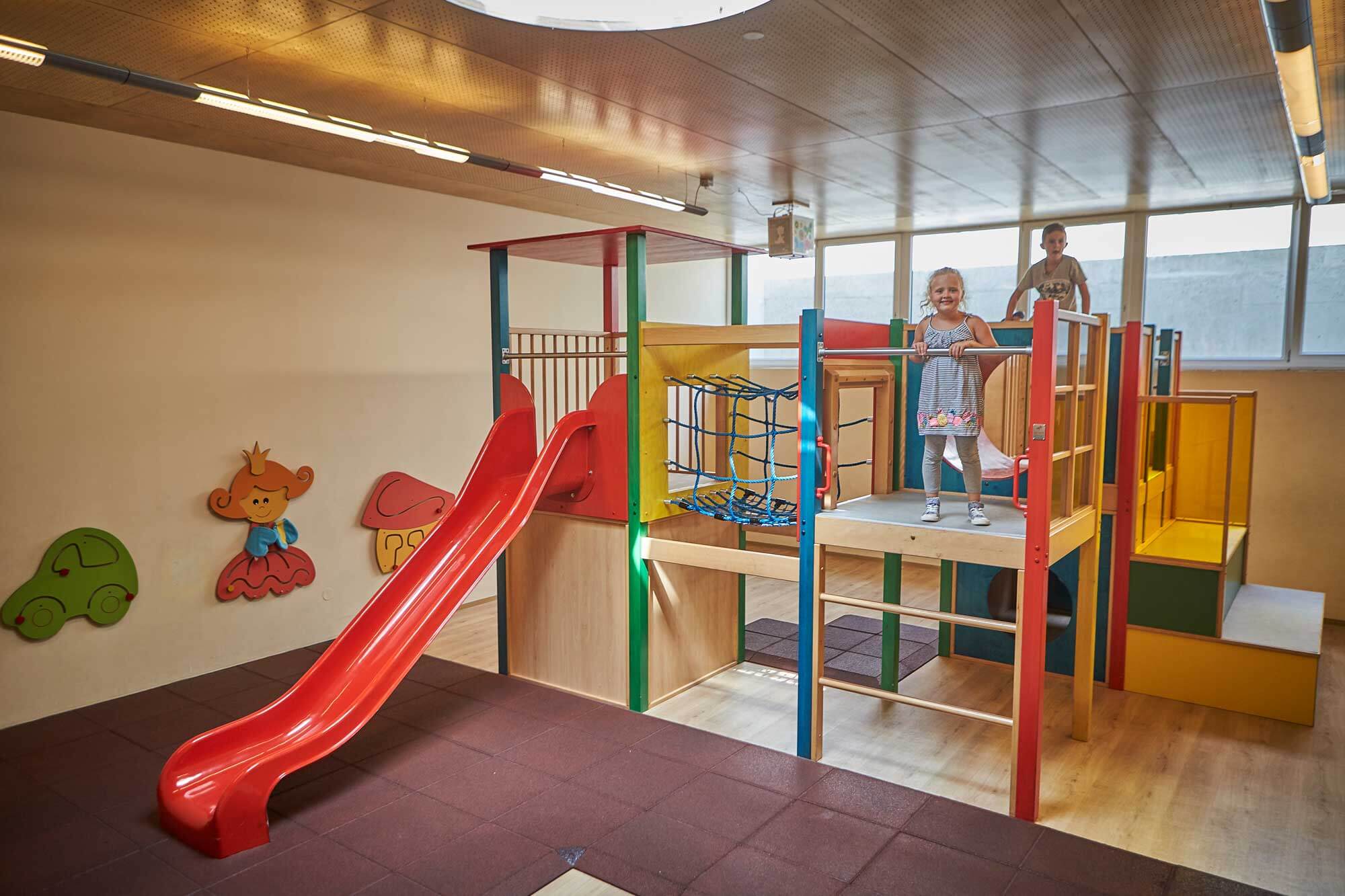 Indoor Kinderspielraum-innen-Gasthof-Pflegerbruecke-Salzburg